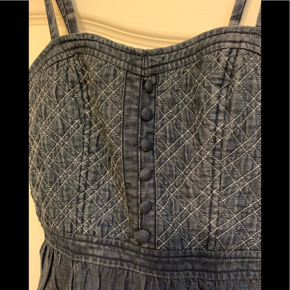 Woman’s (Juniors) Dress